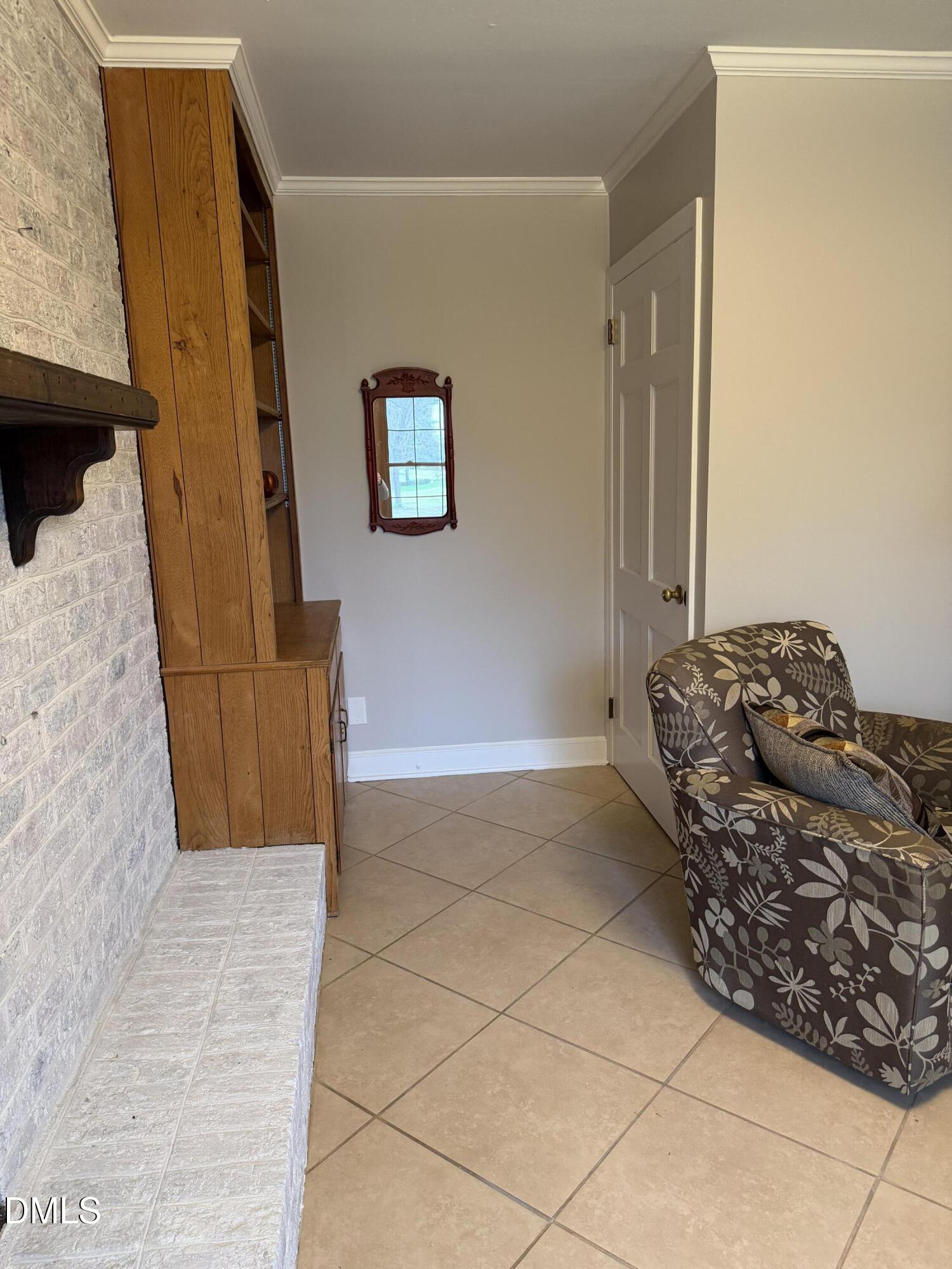2055 Shirley Drive, Burlington