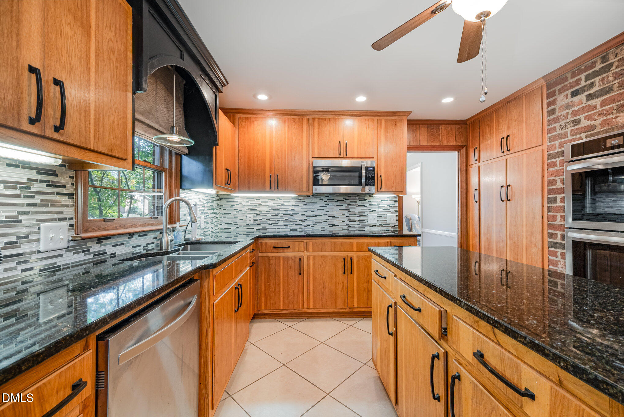 2055 Shirley Drive, Burlington