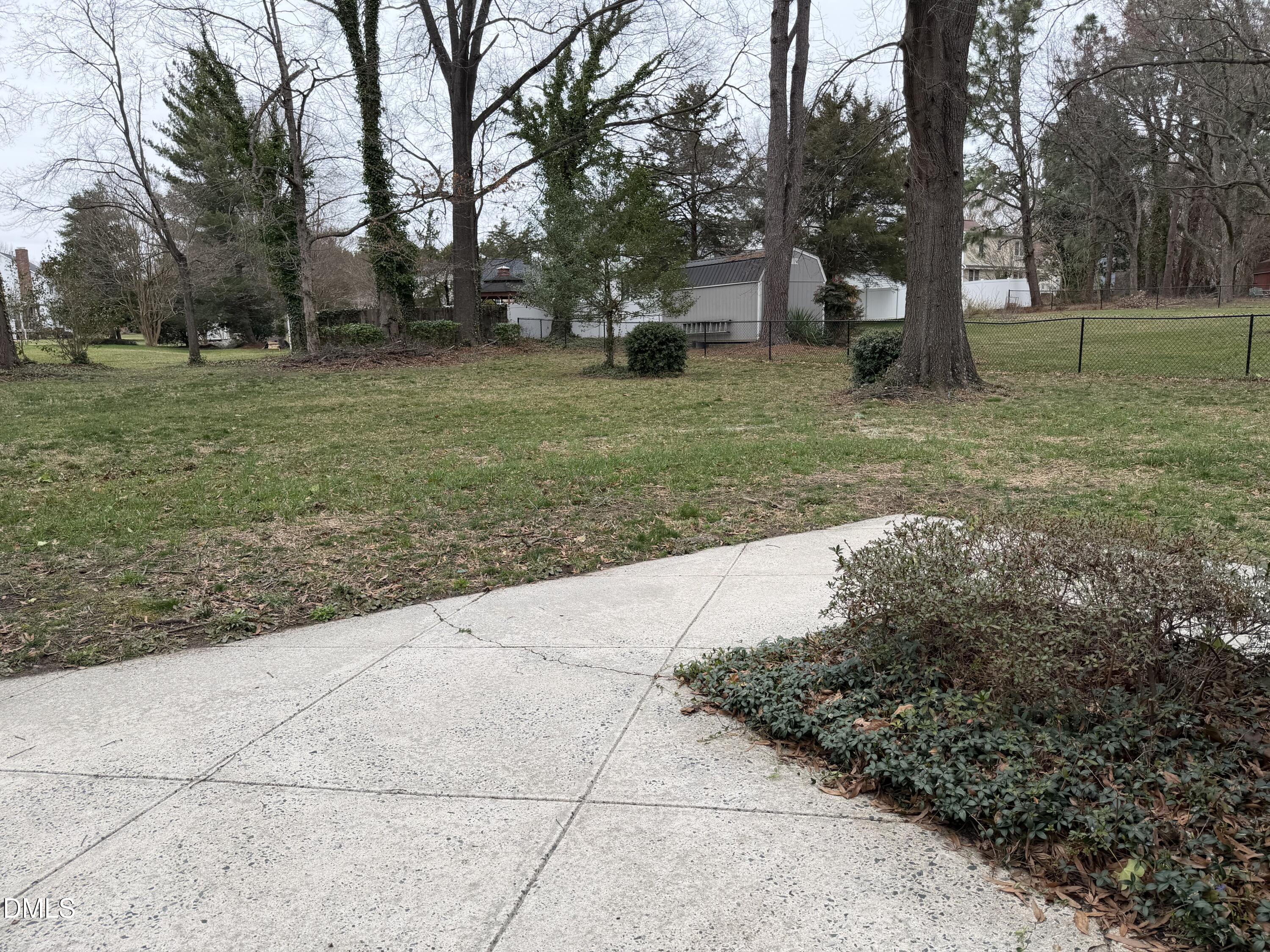 2055 Shirley Drive, Burlington