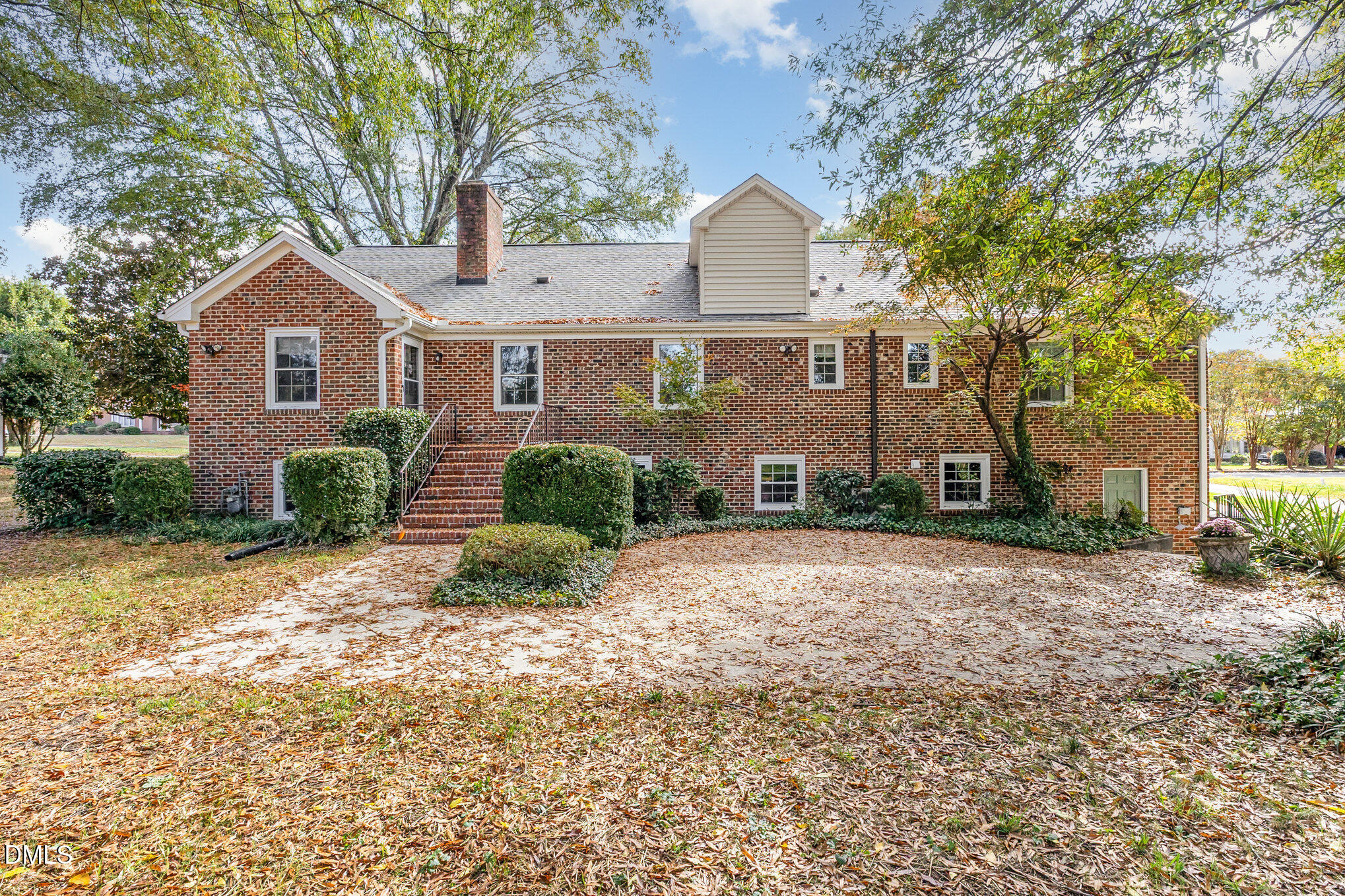 2055 Shirley Drive, Burlington