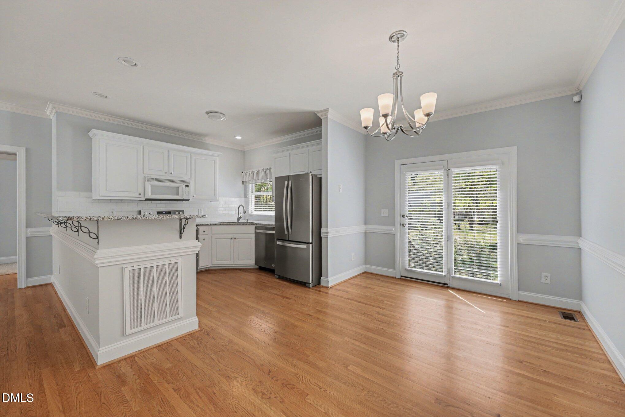 411 Spring Hill Lane