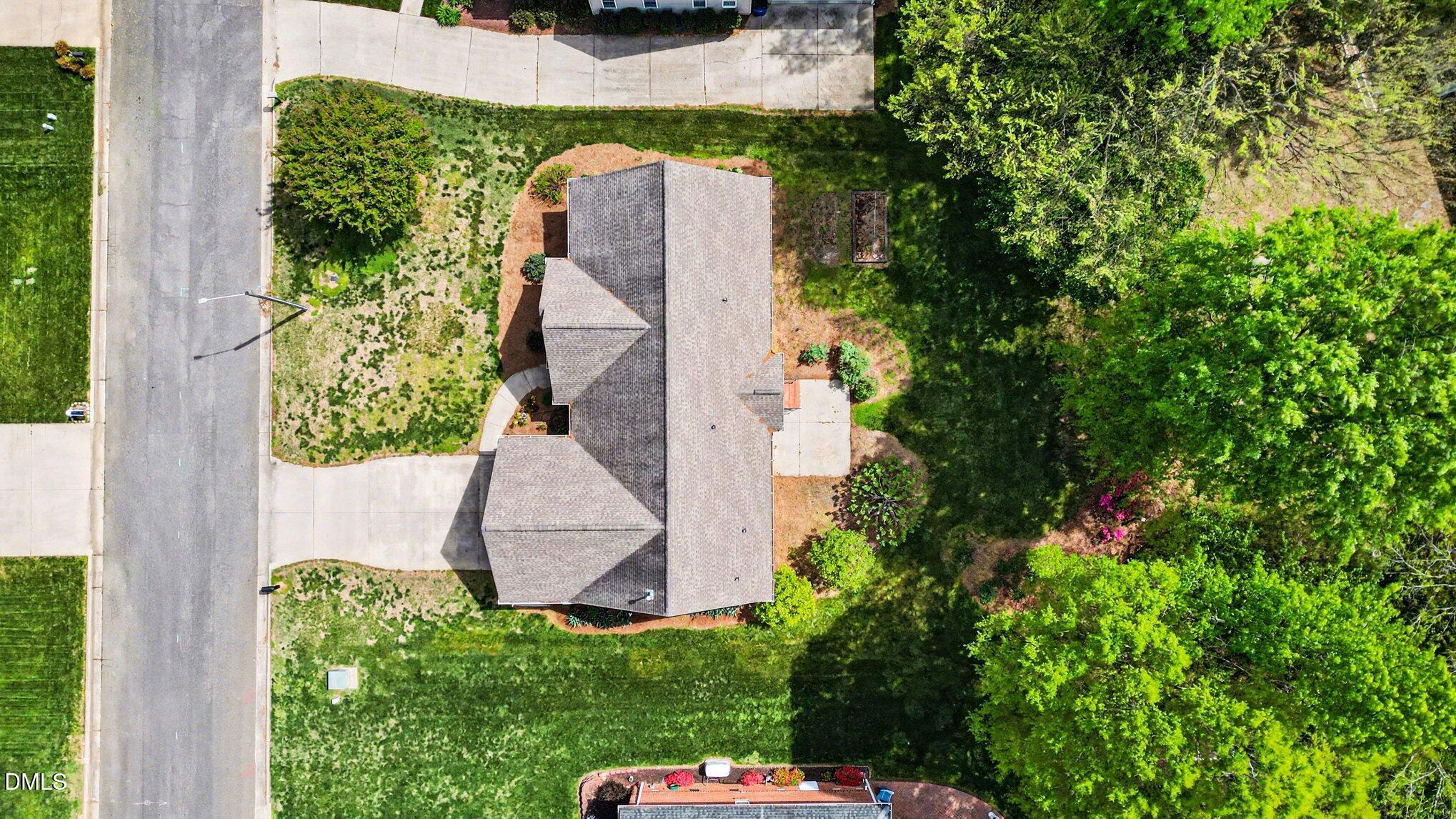 411 Spring Hill Lane