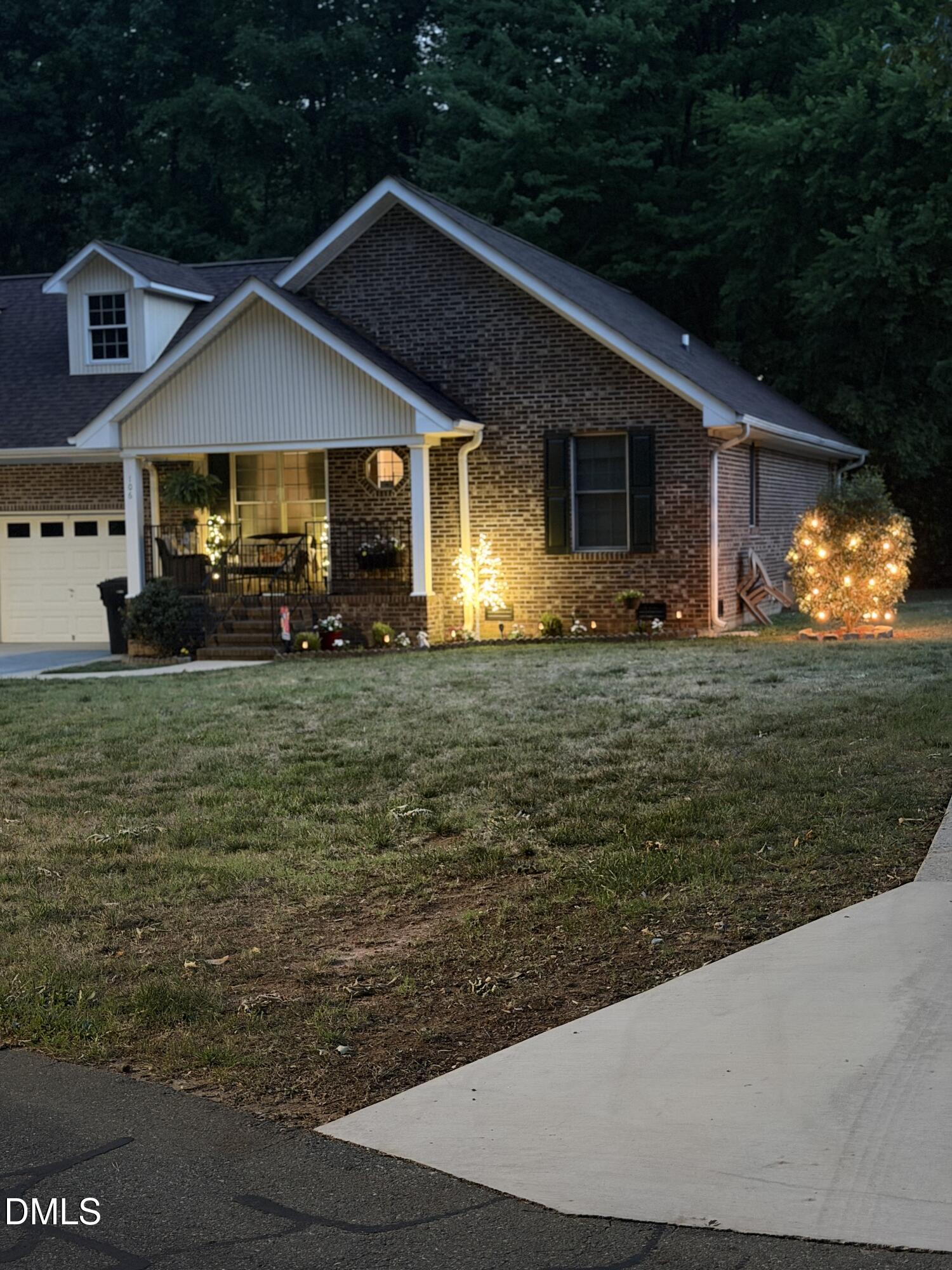 2012 S Mebane Street Apt 106