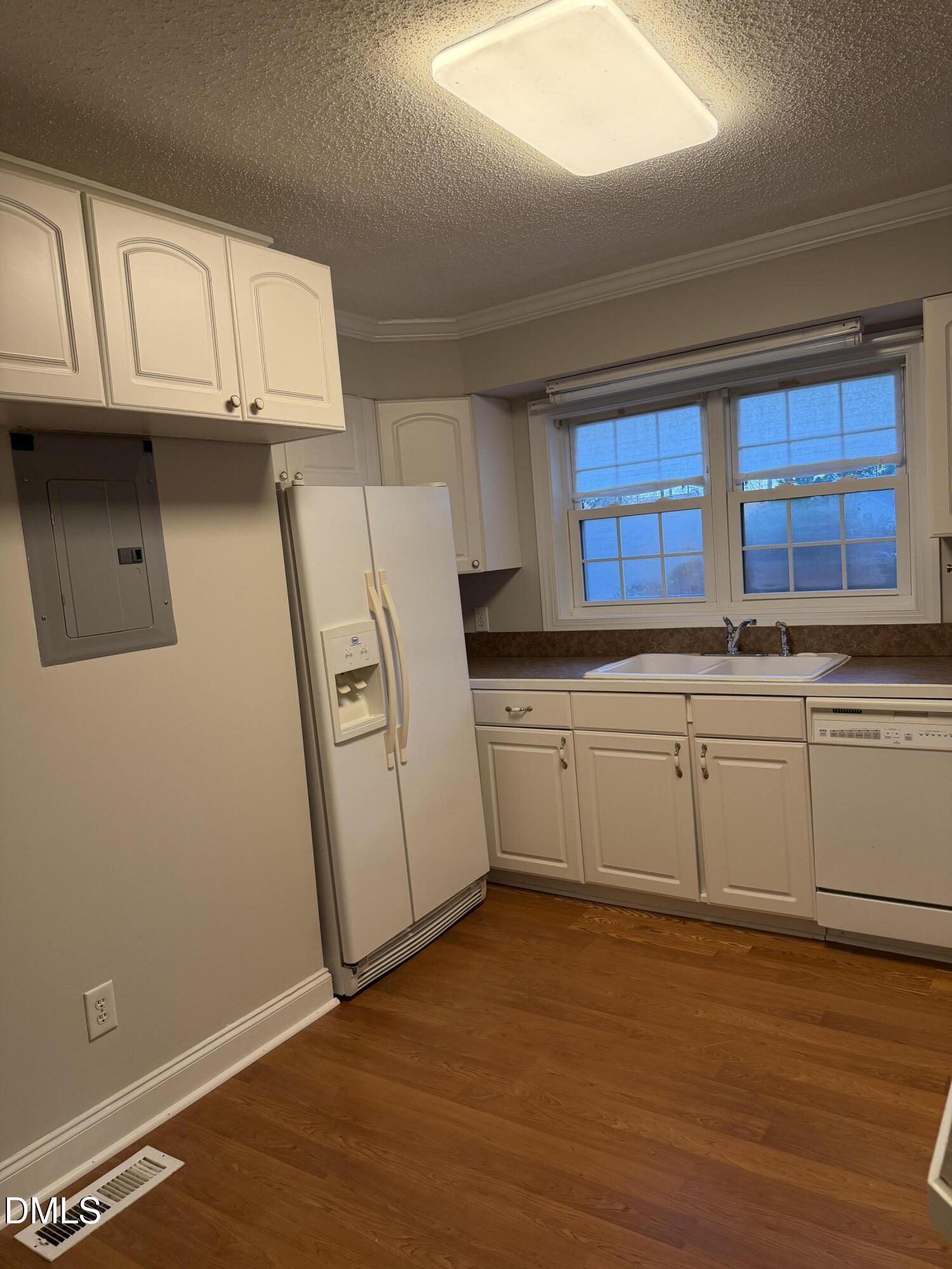 2012 S Mebane Street # 104