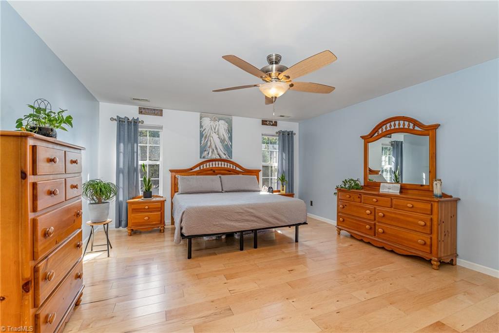 1188 Maple Ridge Drive