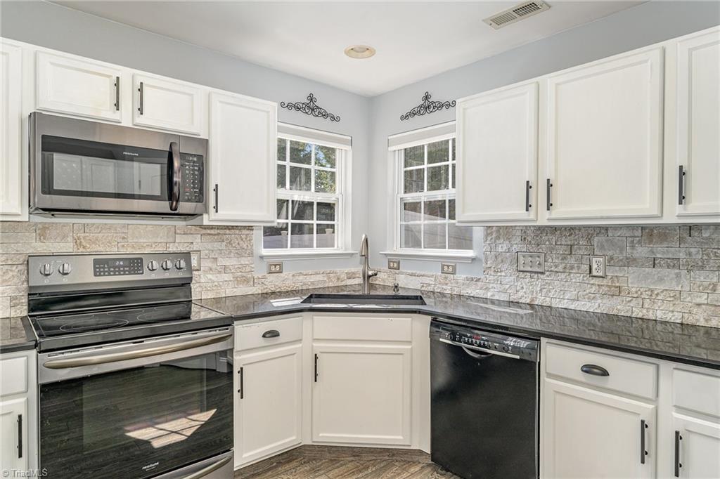 1188 Maple Ridge Drive