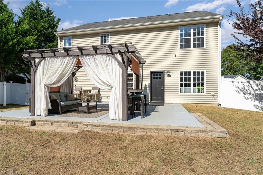 1188 Maple Ridge Drive