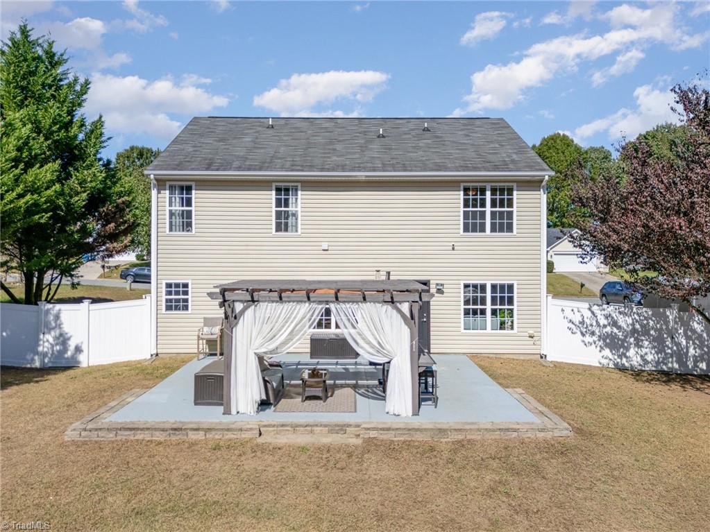 1188 Maple Ridge Drive