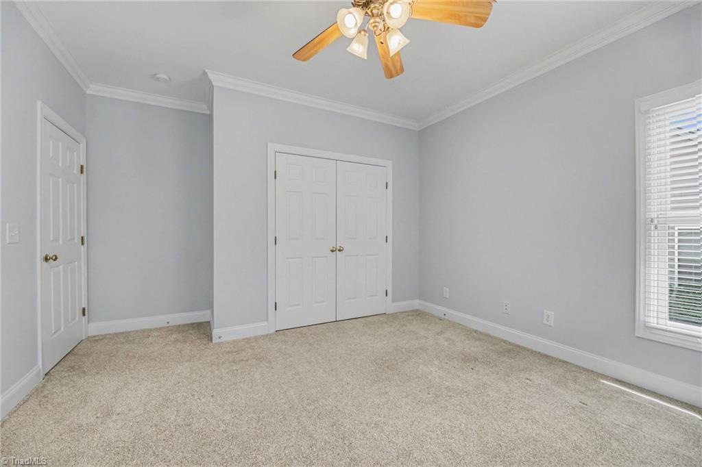 411 Spring Hill Lane