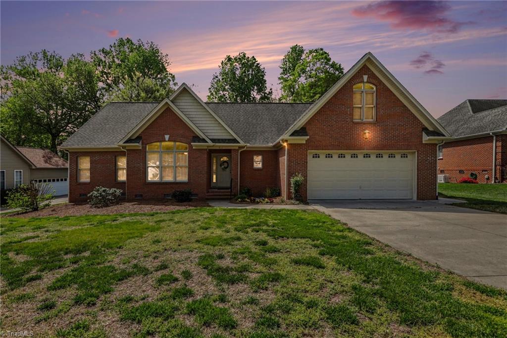 411 Spring Hill Lane