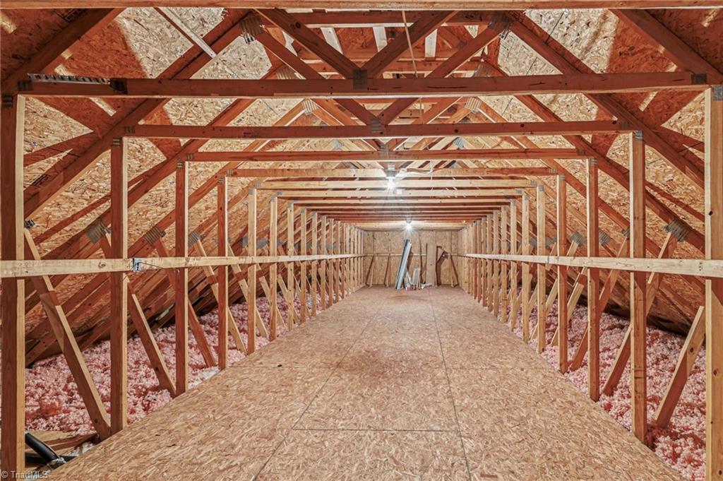 411 Spring Hill Lane