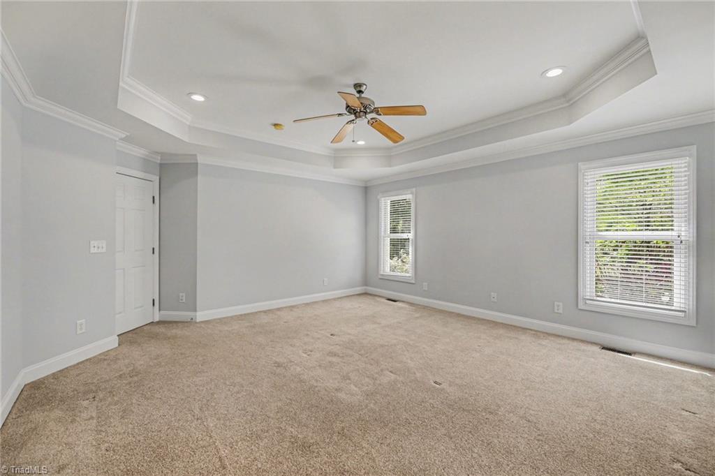 411 Spring Hill Lane