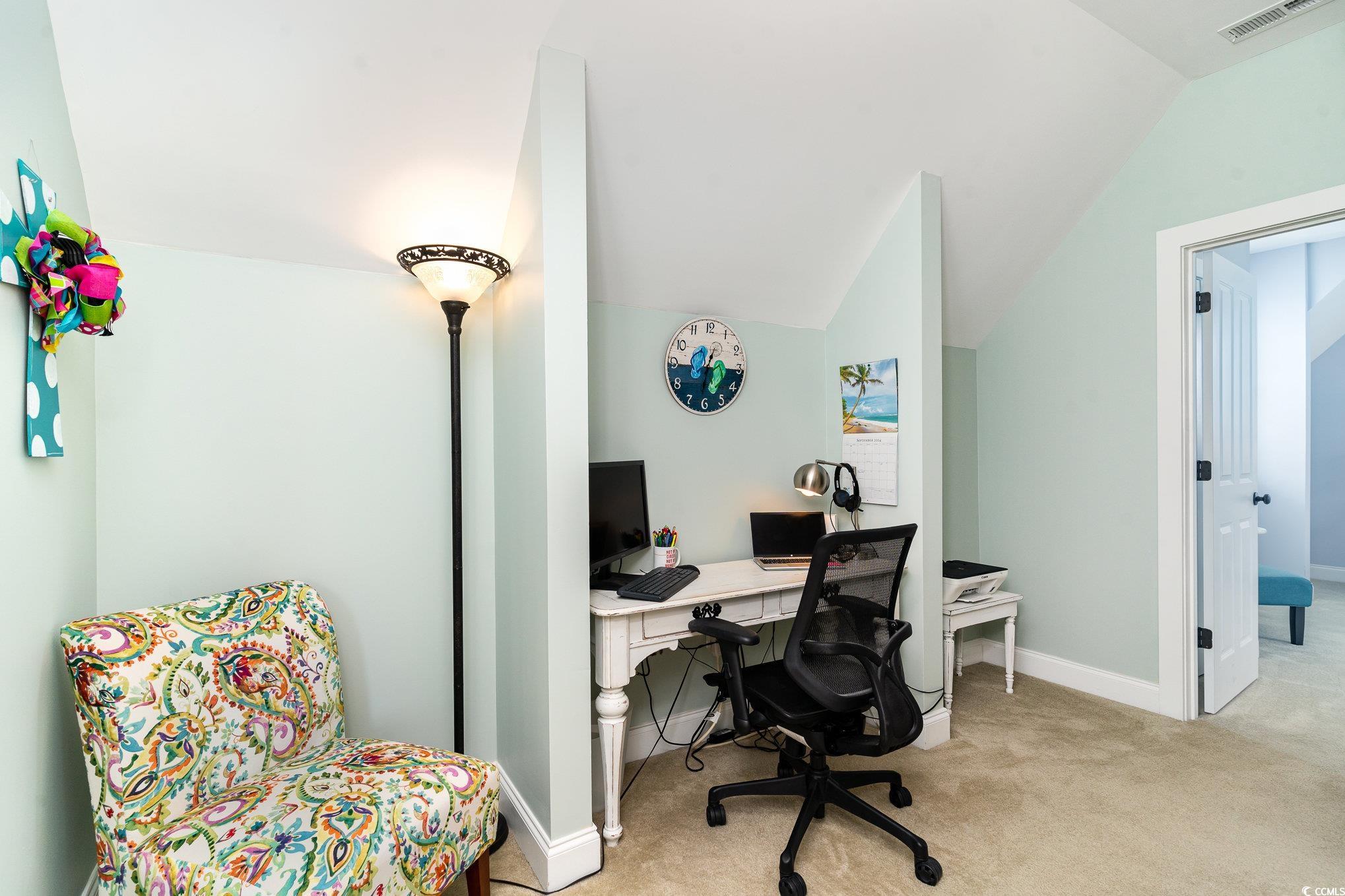 116 Lake Pointe Dr.
