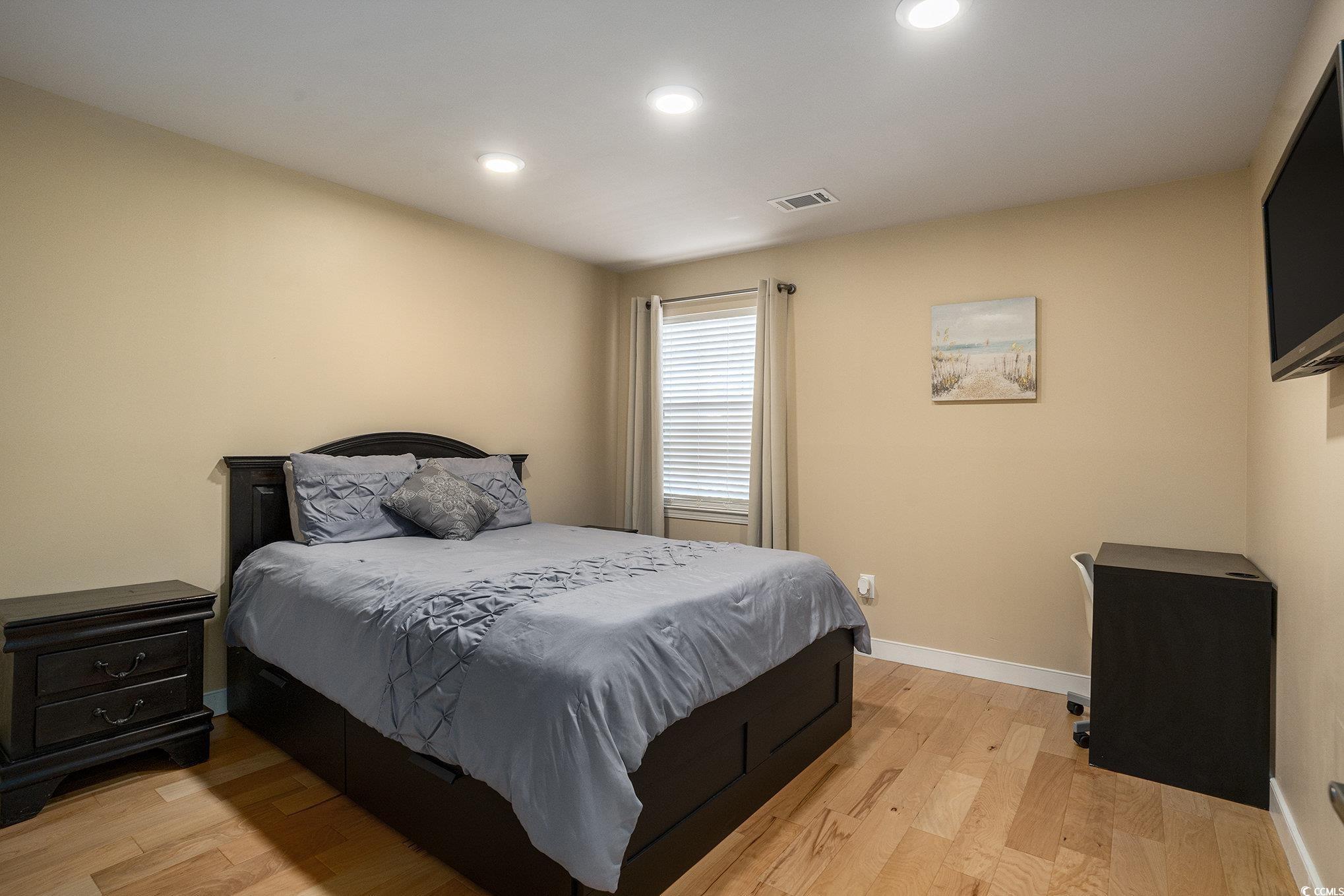 616 Waterway Village Blvd. Unit: 24D