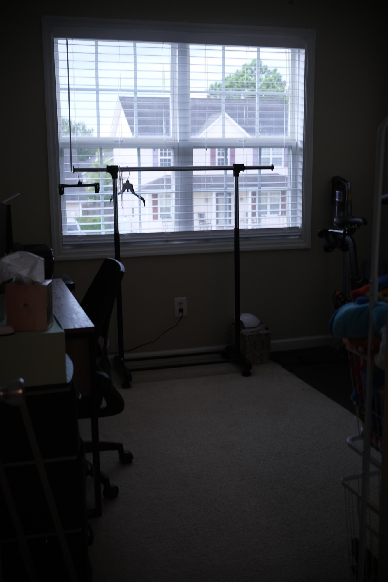 1507 Royal Springs Street