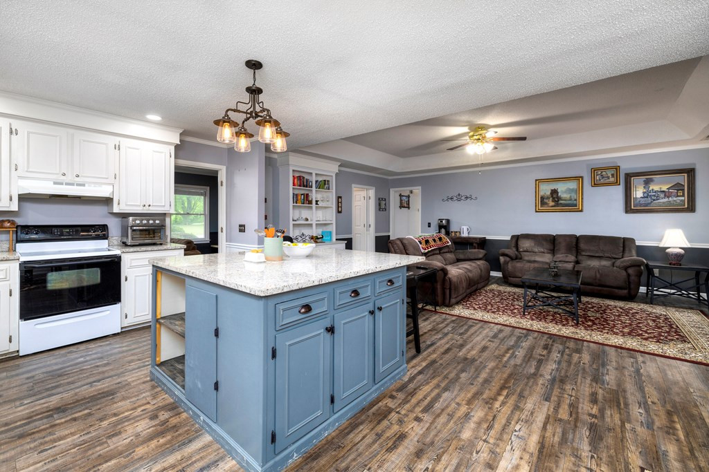 2760 Pintail Drive