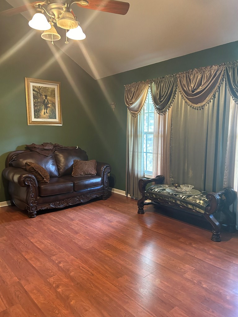 1710 Pryacantha Road