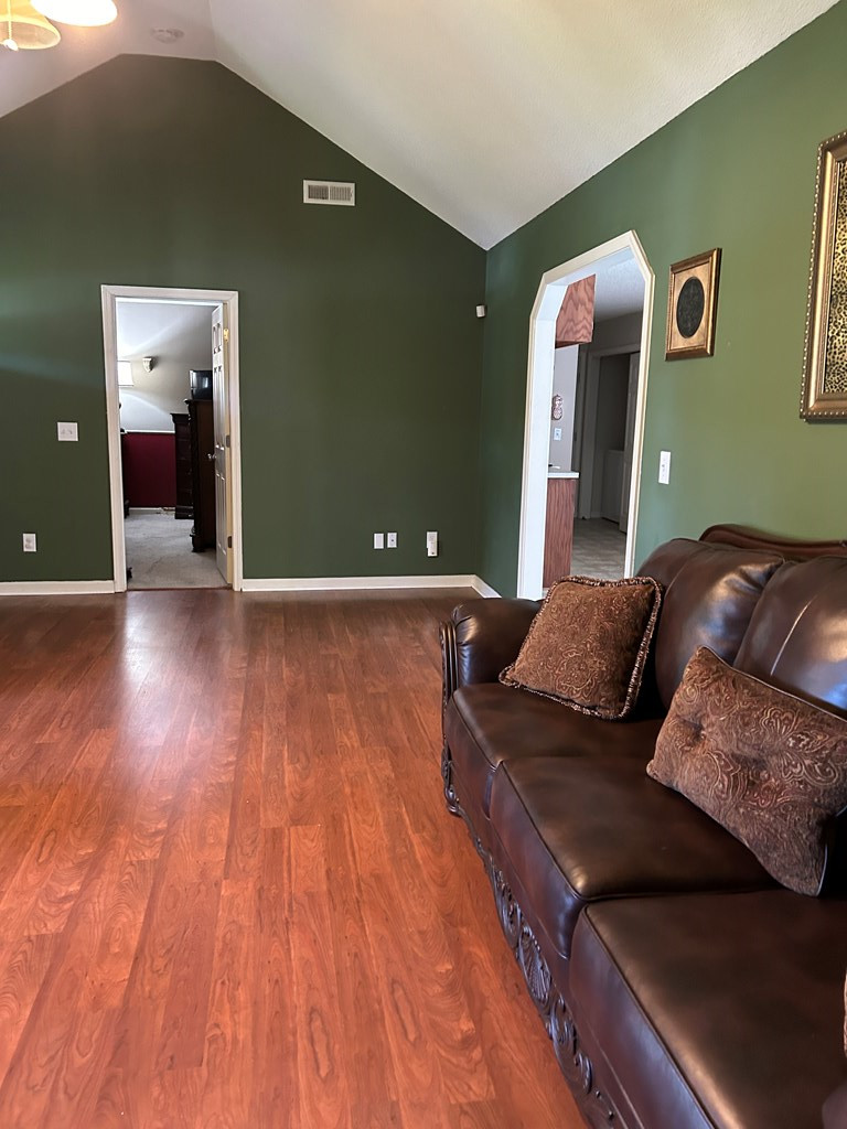 1710 Pryacantha Road