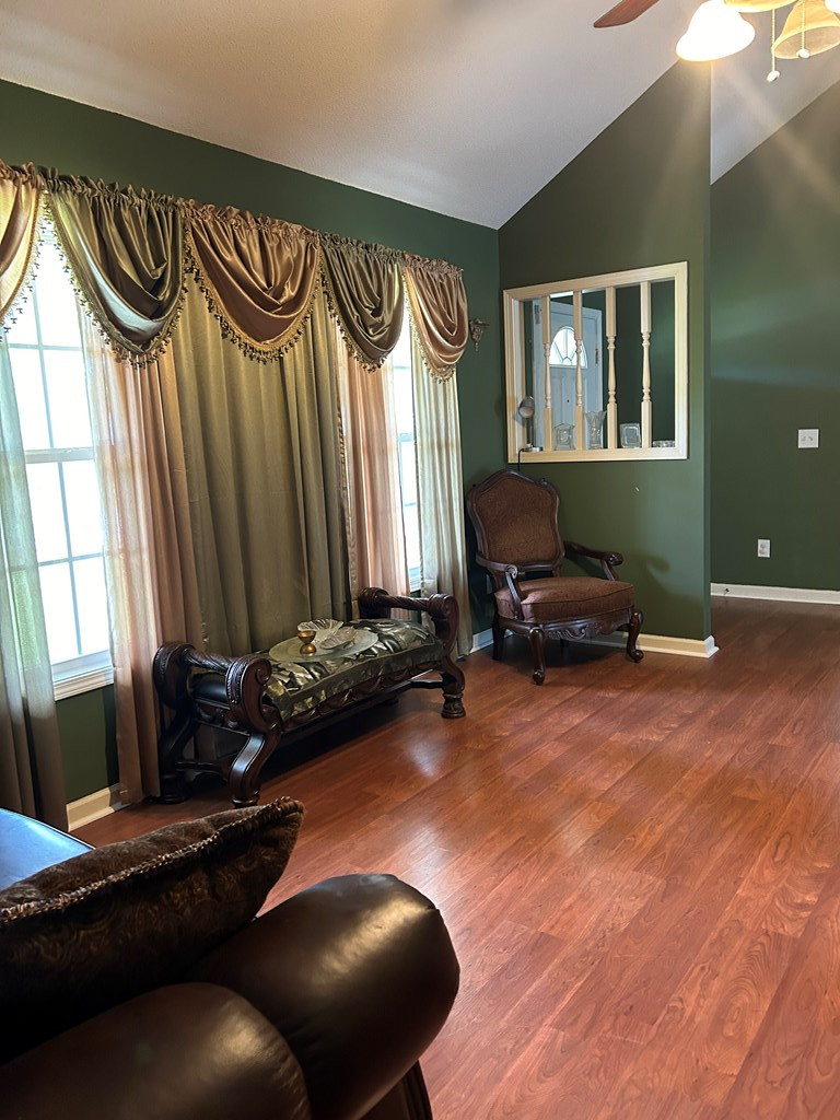 1710 Pryacantha Road