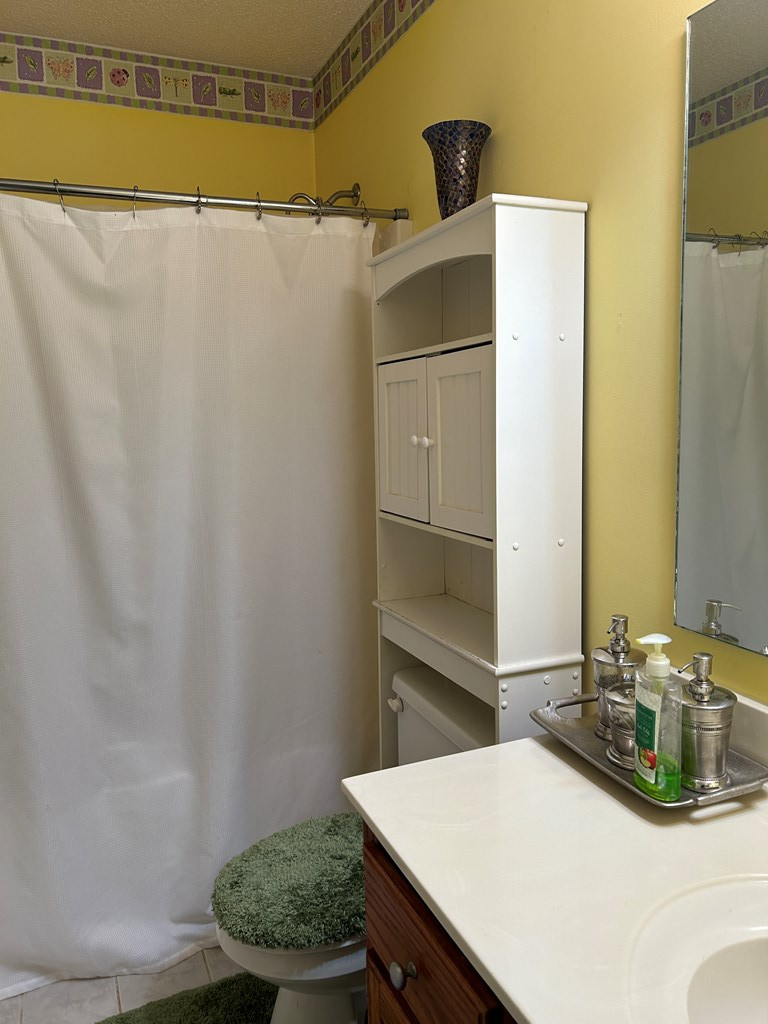 1710 Pryacantha Road