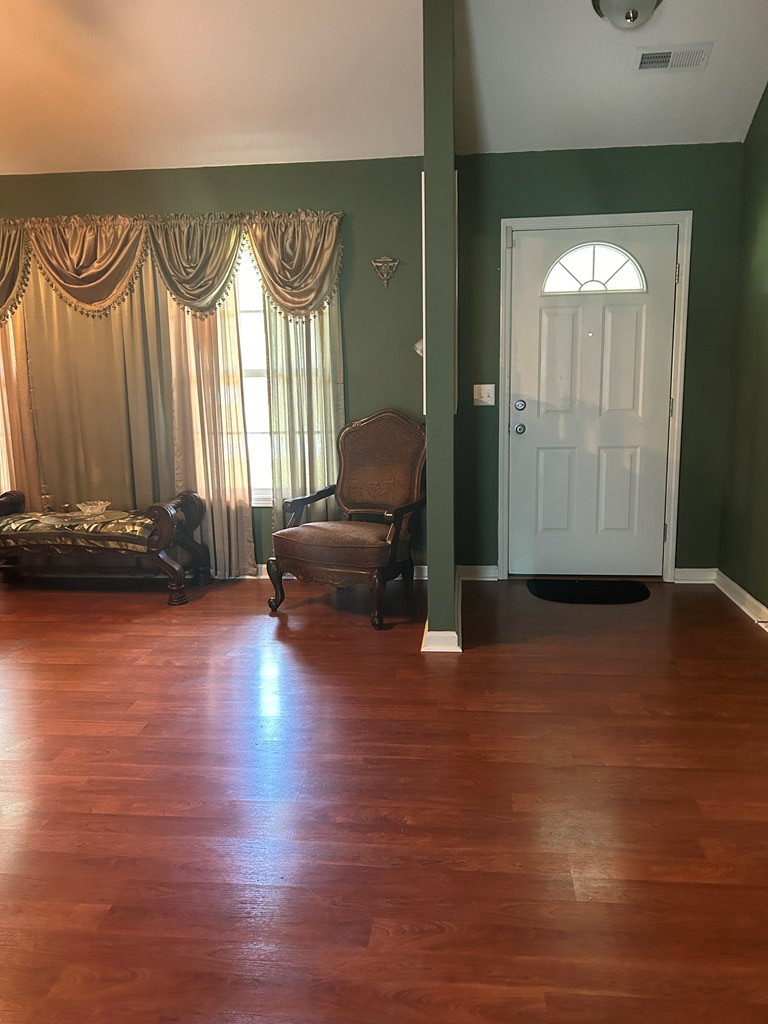 1710 Pryacantha Road