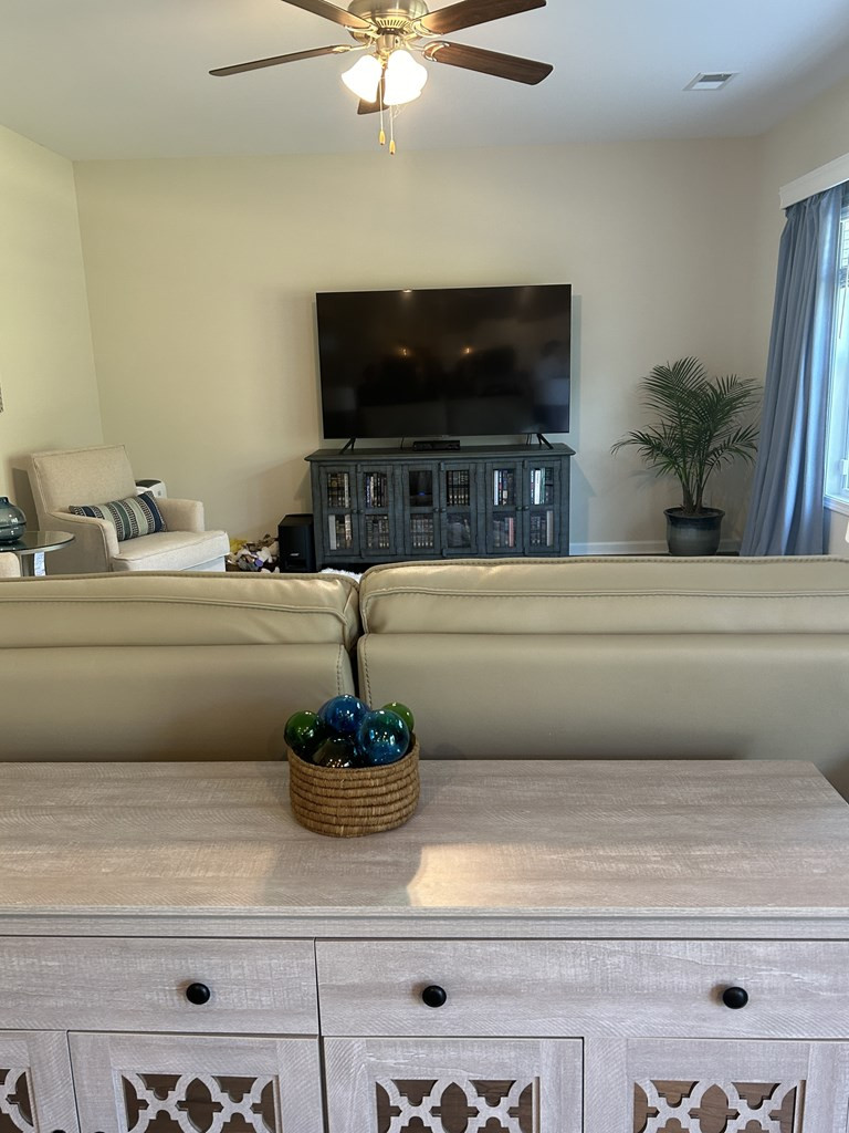 435 Kittiwake Lane