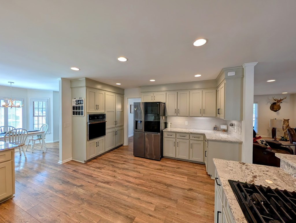 2015 Beckwood Rd