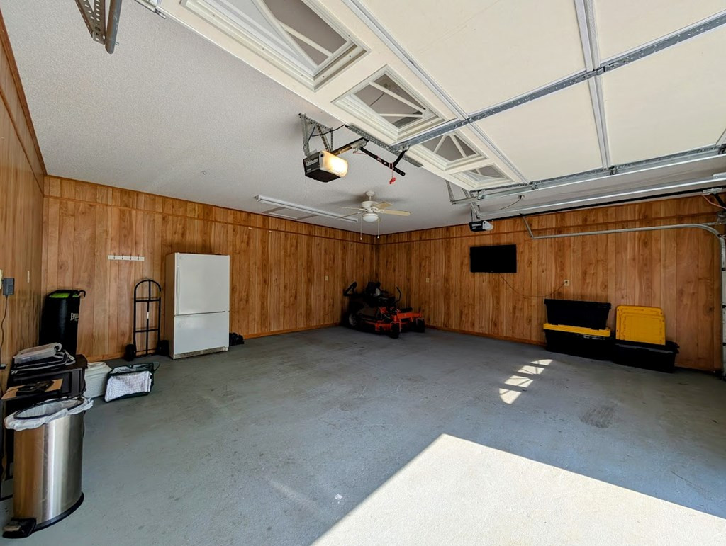 2015 Beckwood Rd