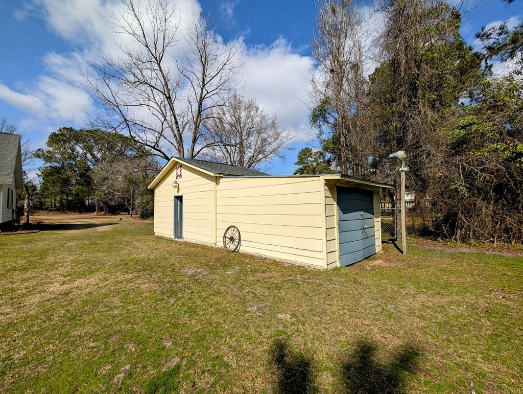 2015 Beckwood Rd