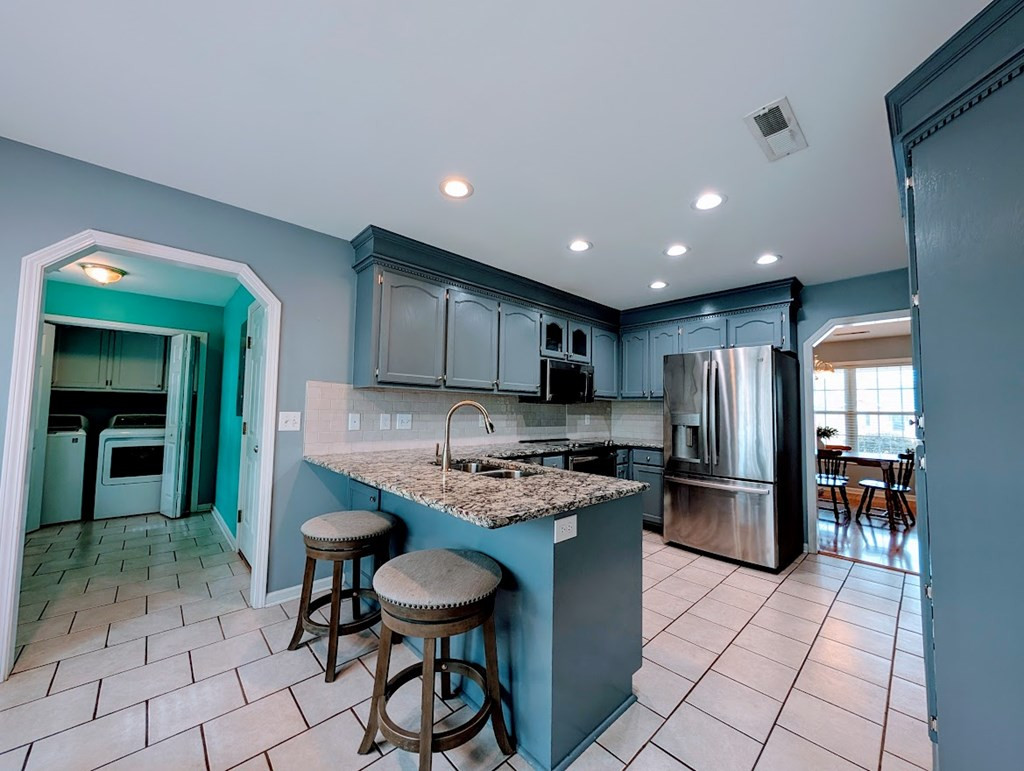 3520 Oleander Drive
