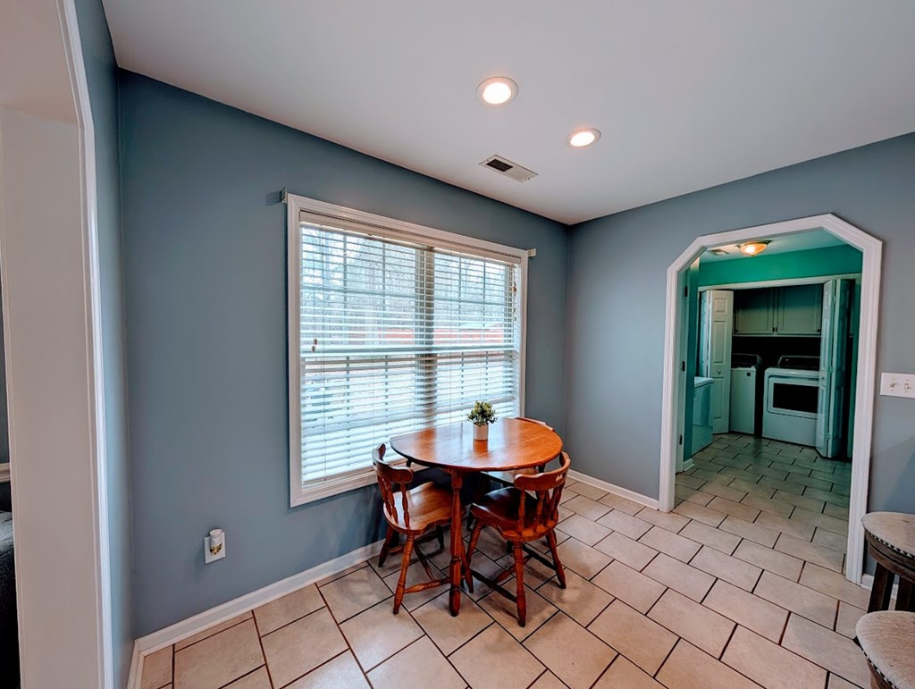 3520 Oleander Drive