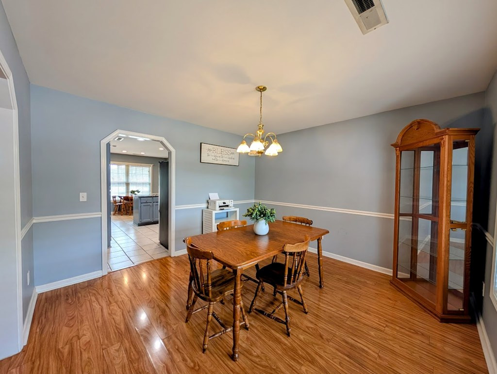 3520 Oleander Drive