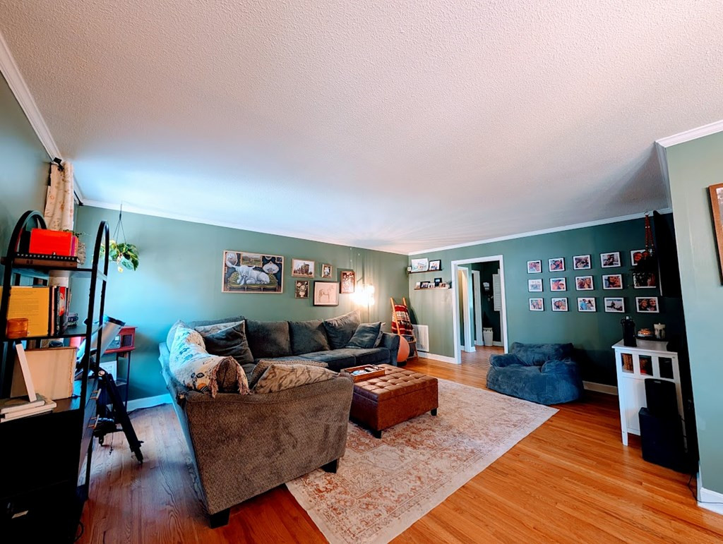 593 Covington Street