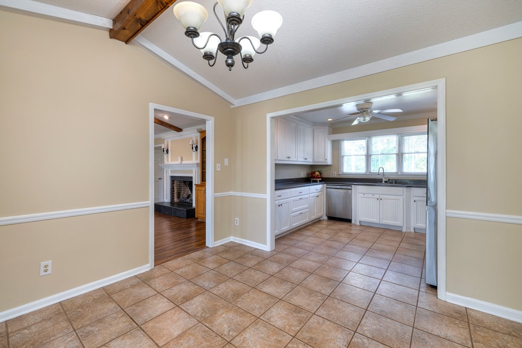 395 E Emerald Lake Dr