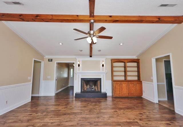 395 E Emerald Lake Dr