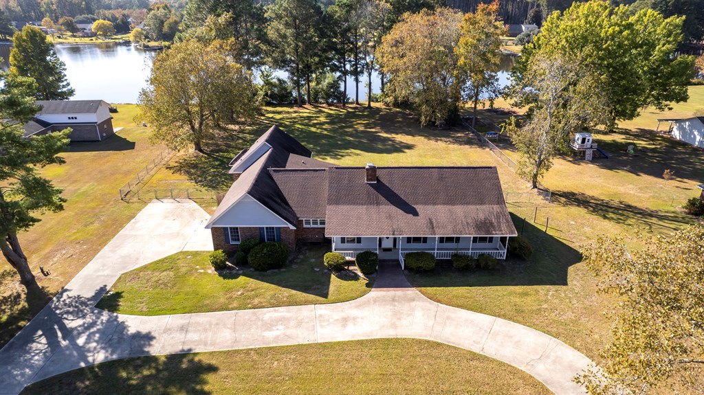 395 E Emerald Lake Dr