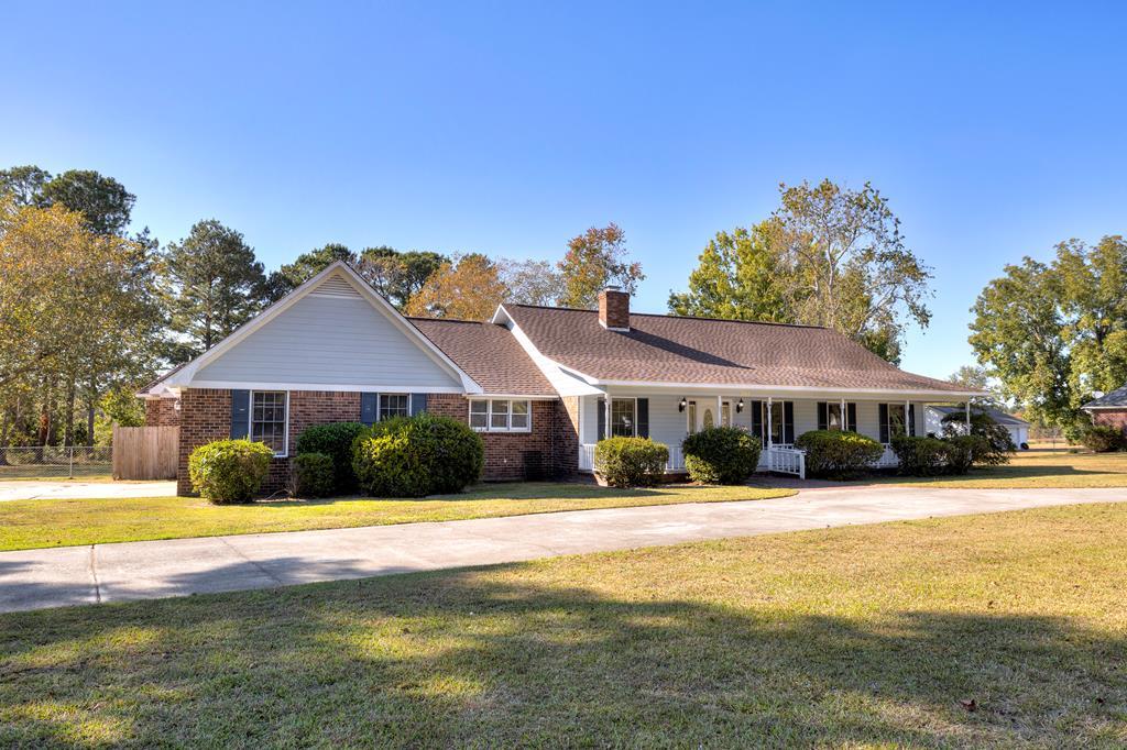 395 E Emerald Lake Dr