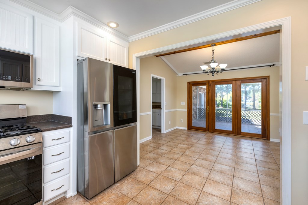 395 E Emerald Lake Dr