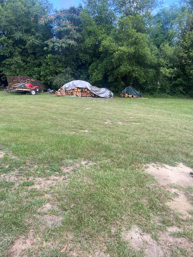 1047 Old Pocalla Rd