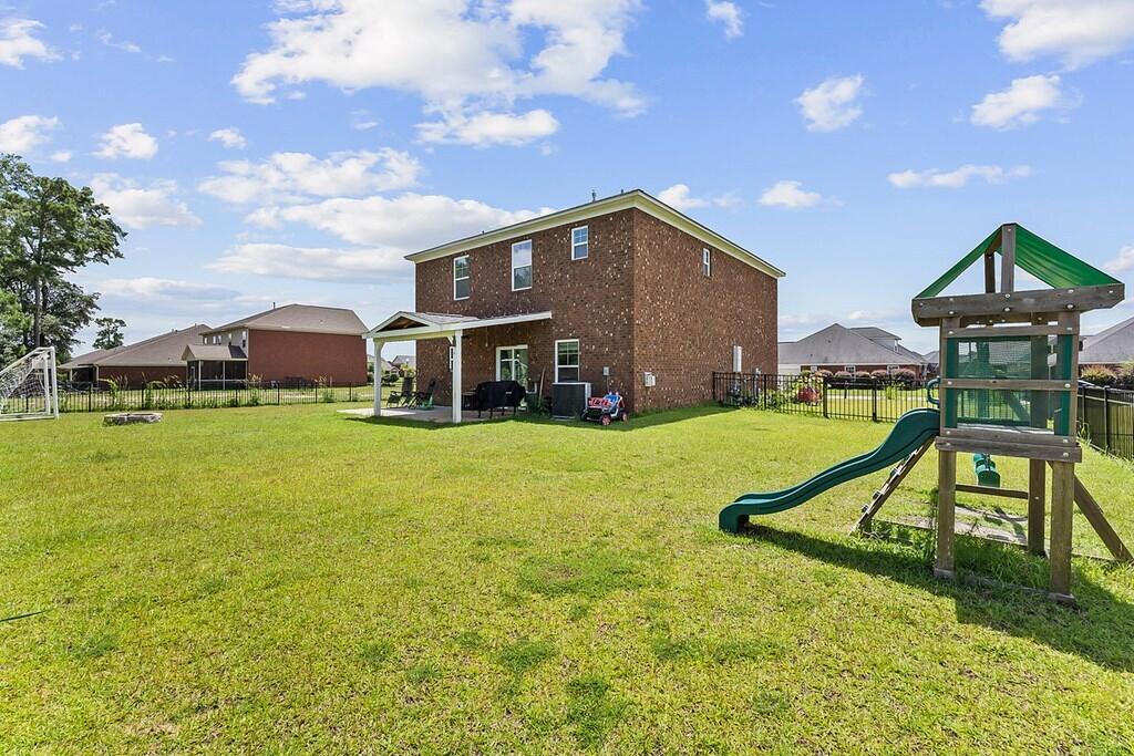 2085 Canadiangeese Drive
