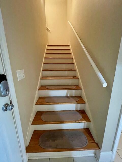 10 Currituck Court