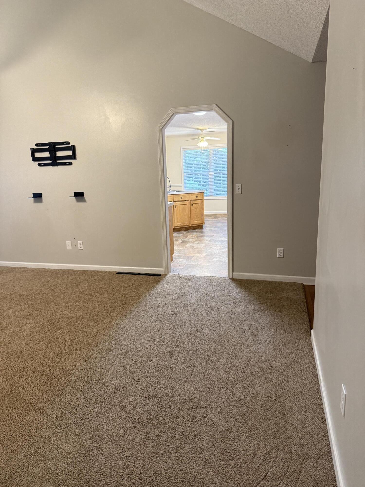 2980 Kaempfer Circle