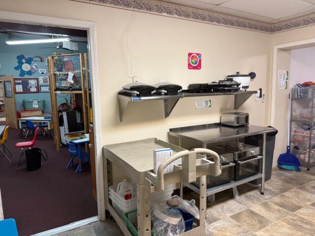 4215 Thomas Sumter Highway