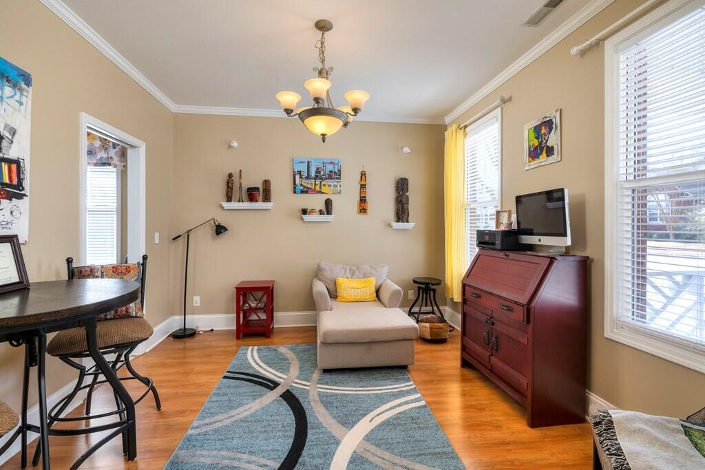 3200 Mayflower Lane