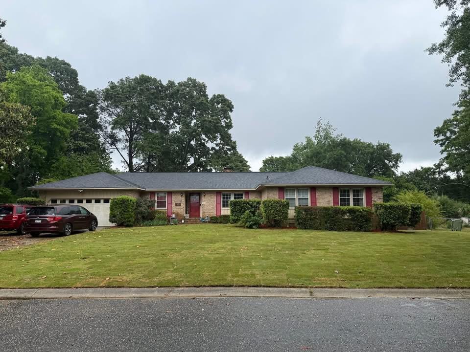 931 Wisteria Way