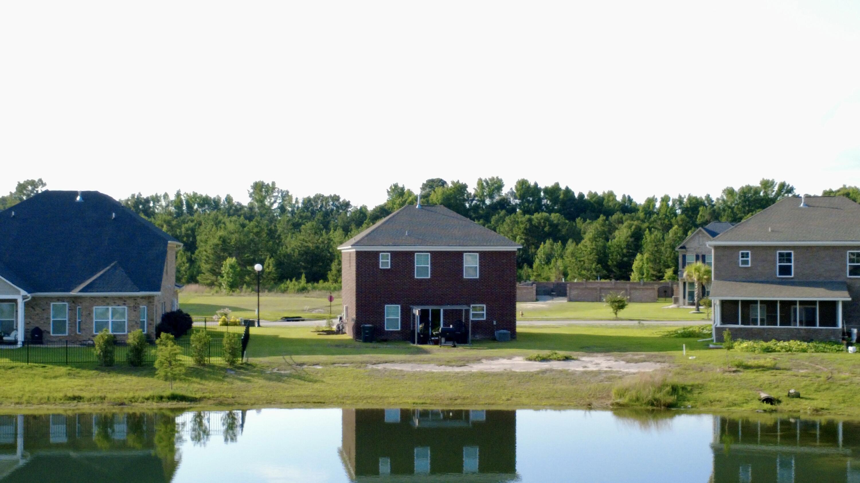 2240 Canadiangeese Drive