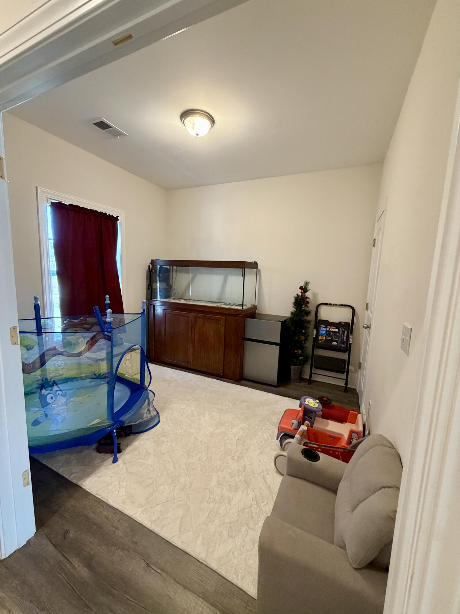 2240 Canadiangeese Drive