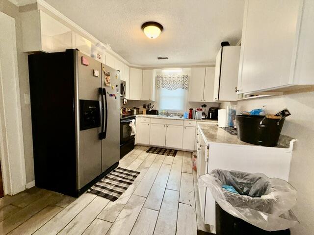 311 W Oakland Avenue
