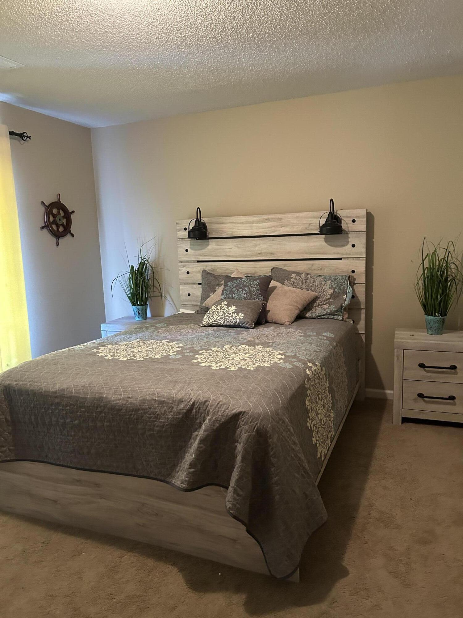 35 Foxcroft Lane