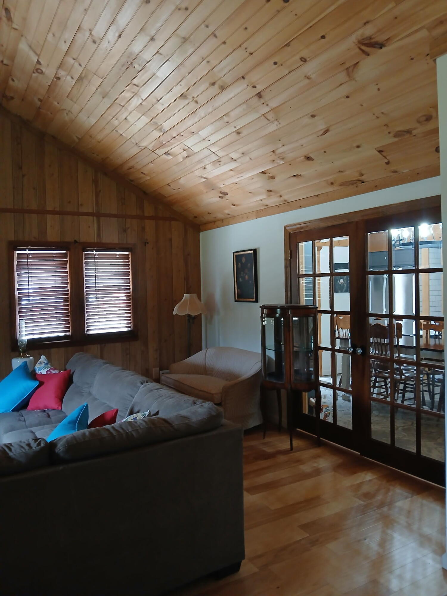 112 Meadow Lane
